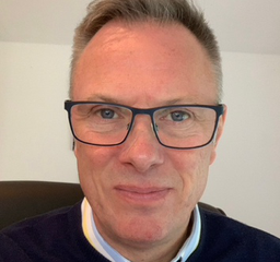 Dr Bill Griffiths