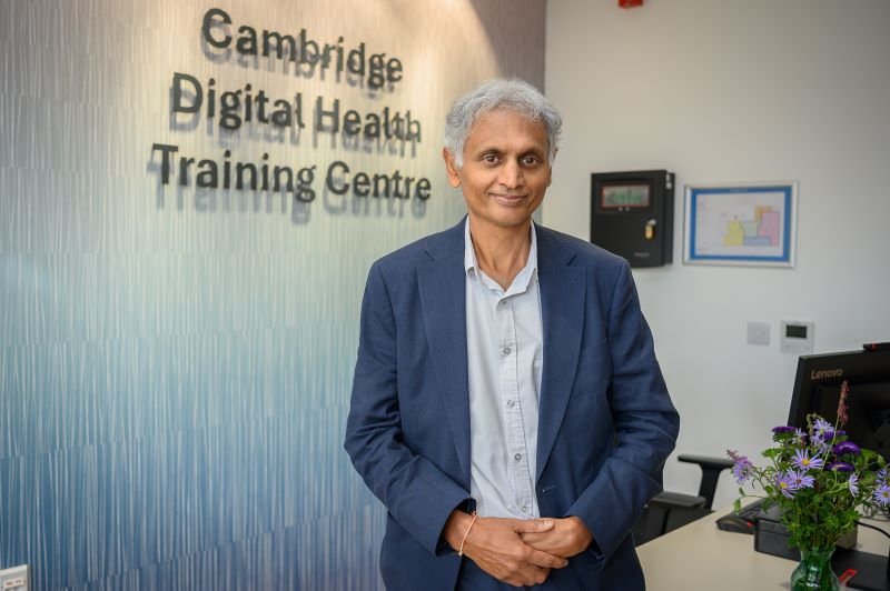 Head and shoulders shot of Dr Arun Gupta at Cambridge Digital Health and Surgical Training Centre