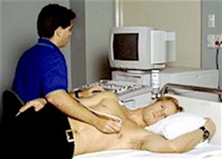 Patient receiving an echocardiogram