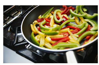 Image of mixed peppers in a frying pan