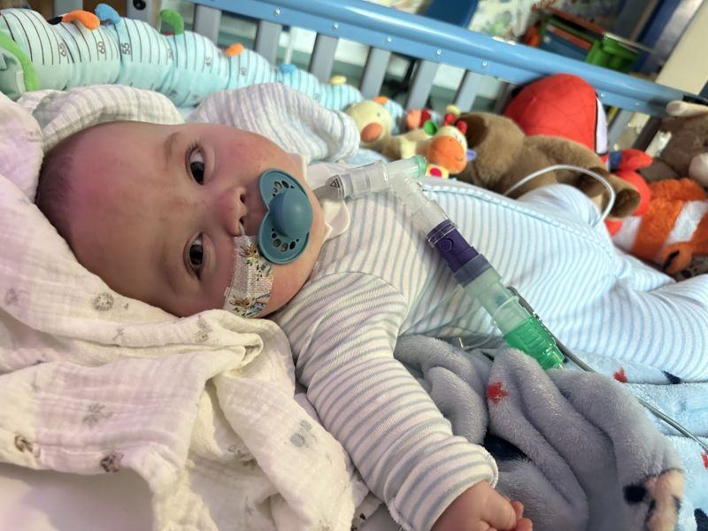 Teddy Wroe in PICU 800 x 600
