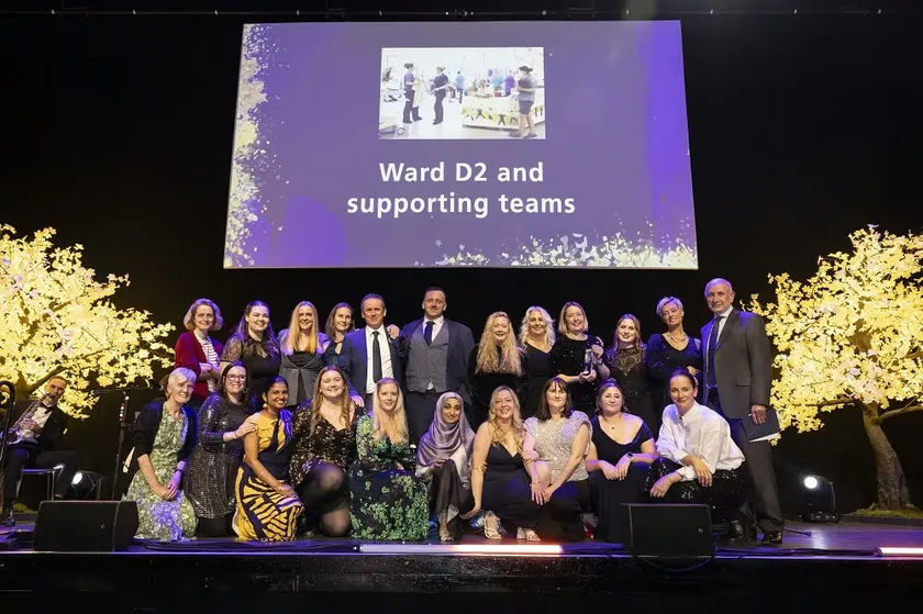 Ward D2 and supporting teams